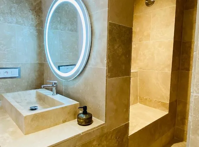 Appartamento Feel@home Nemausus « Le 21 » Nîmes