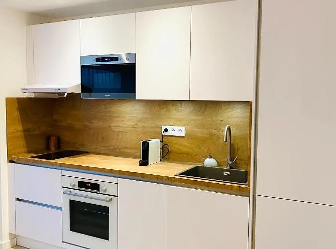 Feel@home Nemausus « Le 21 » * Nîmes