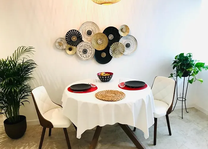 Feel@home Nemausus « Le 21 » * Nîmes